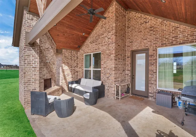 Photo 2 of Single family home for sale at 2037 Pinnell Prairie, Weatherford, TX 76088 | MLS# 21154863 | Listing updated on 2026-09-10