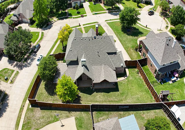 Photo 4 of Sale Pending at 523 Buffalo Bend Ct, Murphy, TX 75094 | MLS# 21176990 | Listing updated on 2026-09-16