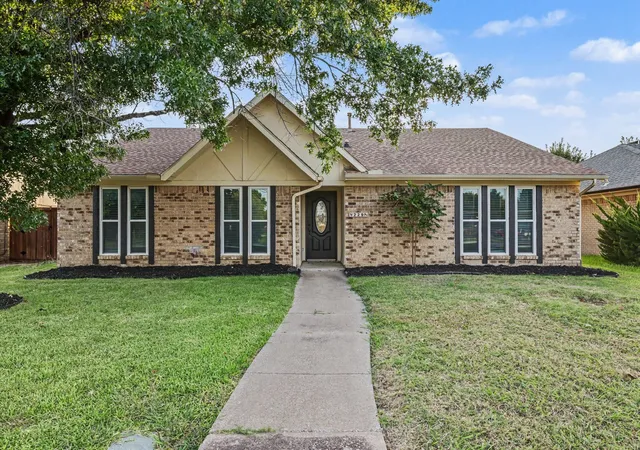 Photo 1 of Single family home for sale at 229 S Heartz Rd, Coppell, TX 75019 | MLS# 21177656 | Listing updated on 2026-07-29