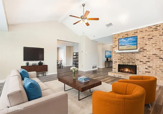 Photo 4 of Single family home for sale at 229 S Heartz Rd, Coppell, TX 75019 | MLS# 21177656 | Listing updated on 2026-07-29