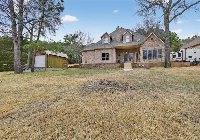 Photo 4 of Single family home for sale at 5182 Bayshore Dr, Athens, TX 75752 | MLS# 21155807 | Listing updated on 2026-10-04