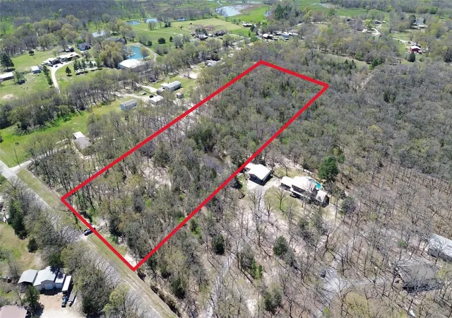 Photo 3 of Sale Pending at 8736 County Road 2412, Quinlan, TX 75474 | MLS# 21178004 | Listing updated on 2026-07-30