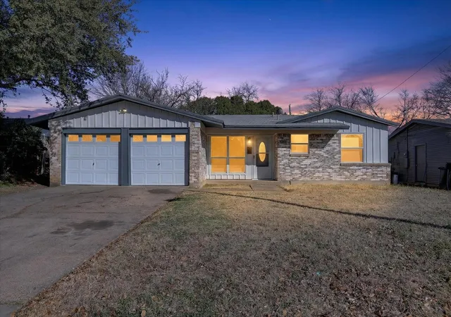 Photo 1 of Sale Pending at 1845 Wintergreen Rd, Carrollton, TX 75006 | MLS# 21176085 | Listing updated on 2026-07-30