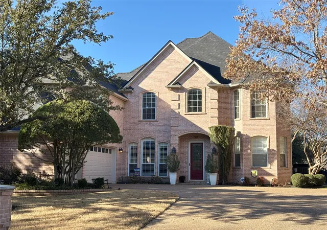 Photo 1 of Single family home for sale at 803 Glen Abbey Dr, Mansfield, TX 76063 | MLS# 21176411 | Listing updated on 2026-09-10
