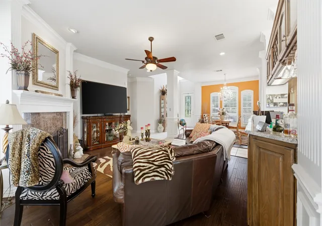 Photo 4 of Single family home for sale at 803 Glen Abbey Dr, Mansfield, TX 76063 | MLS# 21176411 | Listing updated on 2026-09-10