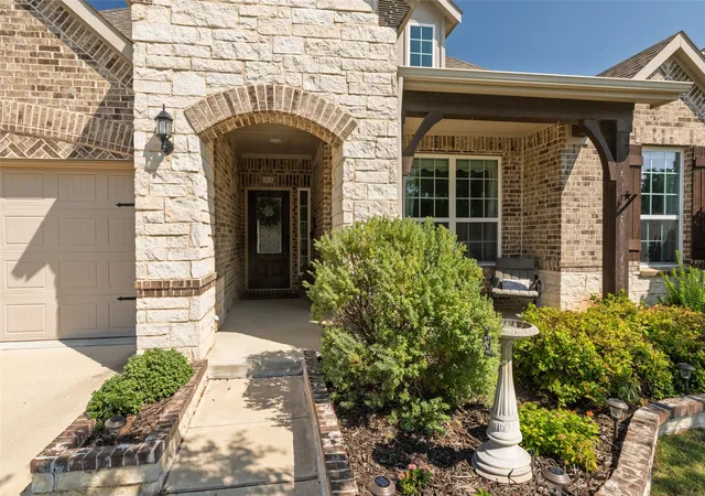 Photo 1 of Single family home for sale at 932 Basket Willow Ter, Haslet, TX 76052 | MLS# 21171386 | Listing updated on 2026-09-09
