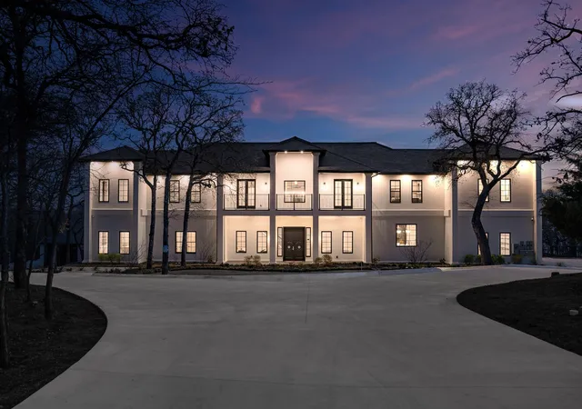 Photo 2 of Mansion for sale at 1230 Oak View Ct, Little Elm, TX 75068 | MLS# 21177690 | Listing updated on 2026-09-11