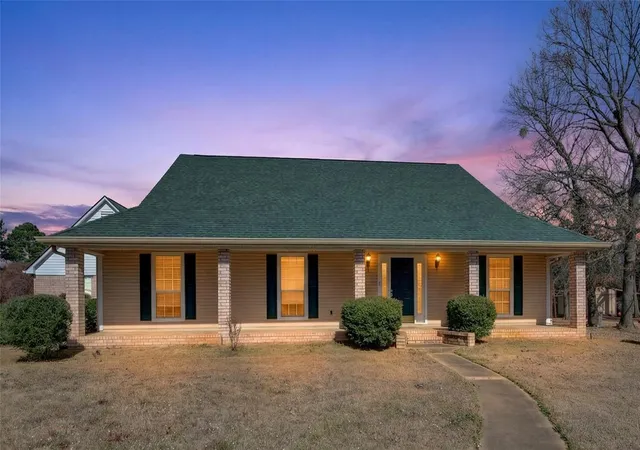 Photo 1 of Sale Pending at 115 Barnes Dr, Benton, LA 71006 | MLS# 21178281 | Listing updated on 2026-09-15