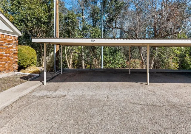 Photo 27 of Condo for sale at 5224 Lake Shore, Waco, TX 76710 | MLS# 21178590 | Listing updated on 2026-10-01