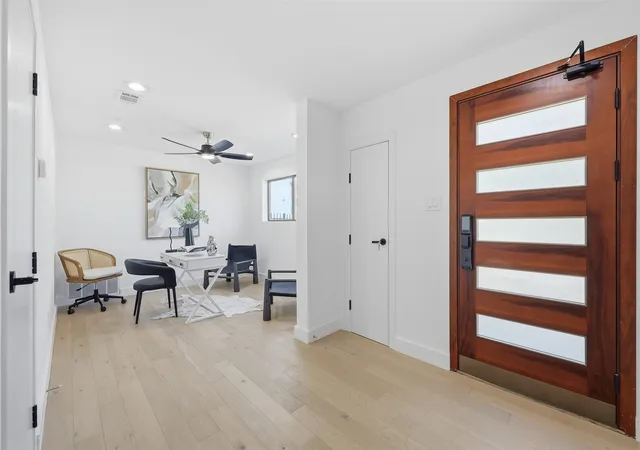 Photo 3 of Condo for sale at 4635 Manett St #102, Dallas, TX 75204 | MLS# 21180177 | Listing updated on 2026-09-12