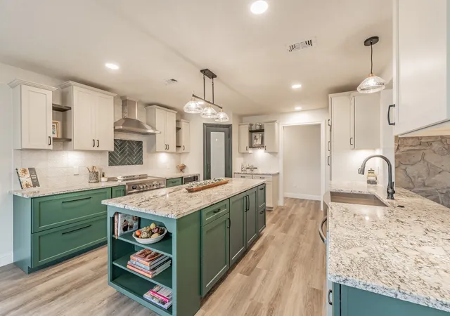 Photo 1 of Sale Pending at 7408 Golf Club Dr, Fort Worth, TX 76179 | MLS# 21180365 | Listing updated on 2026-09-15