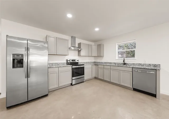 Photo 3 of House for sale at 1510 N 7Th St, Waco, TX 76707 | MLS# 21180407 | Listing updated on 2026-07-30