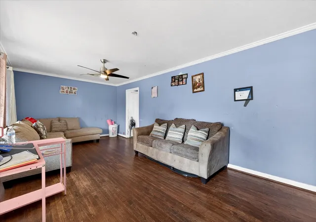 Photo 3 of Single family home for sale at 1115 Fisher St, Waco, TX 76705 | MLS# 21180483 | Listing updated on 2026-09-14
