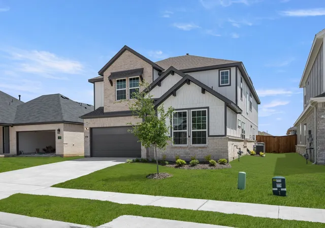 Photo 3 of Single family home for sale at 1724 Nesting Robin Ln, Krum, TX 76249 | MLS# 21180500 | Listing updated on 2026-09-14
