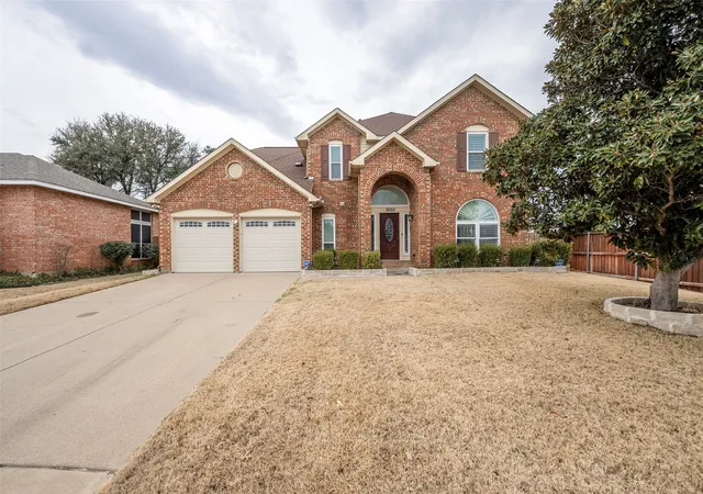 Photo 1 of Single family home for sale at 7600 Greengage Dr, Fort Worth, TX 76133 | MLS# 21177934 | Listing updated on 2026-08-02