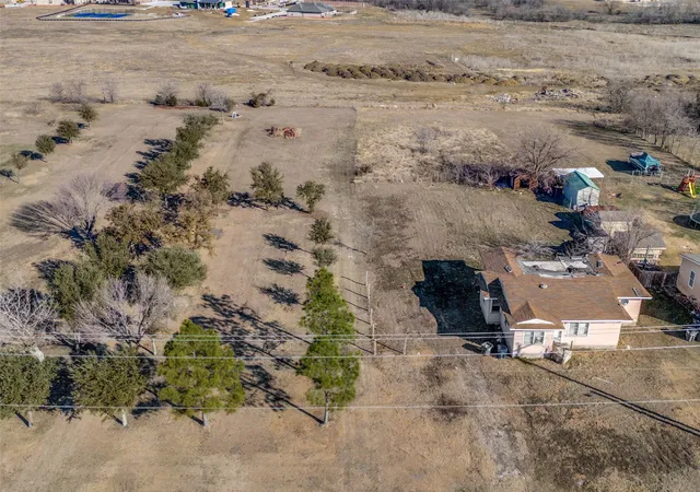 Photo 3 of Single family home for sale at 211 French Settlement Rd, Little Elm, TX 75068 | MLS# 21180144 | Listing updated on 2026-09-11