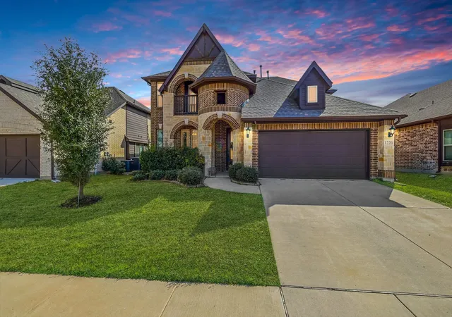 Photo 1 of Single family home for sale at 1220 Thrasher Dr, Little Elm, TX 75068 | MLS# 21181929 | Listing updated on 2026-07-30