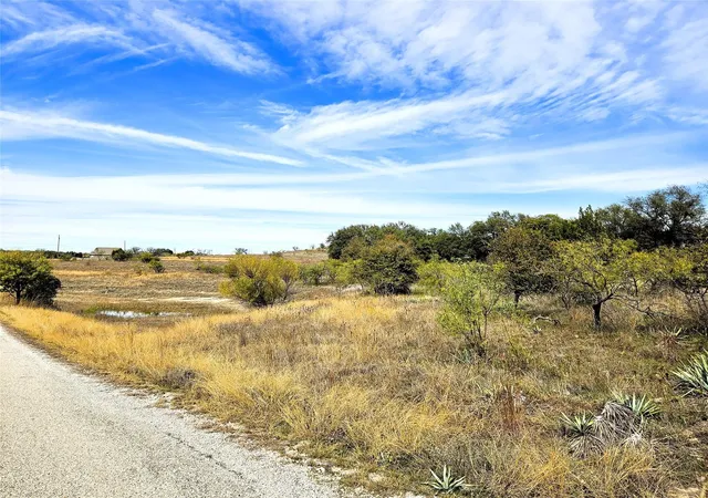 Photo 4 of Land for sale at 120 Blue Heron Ct, Comanche, TX 76442 | MLS# 21181912 | Listing updated on 2026-10-07
