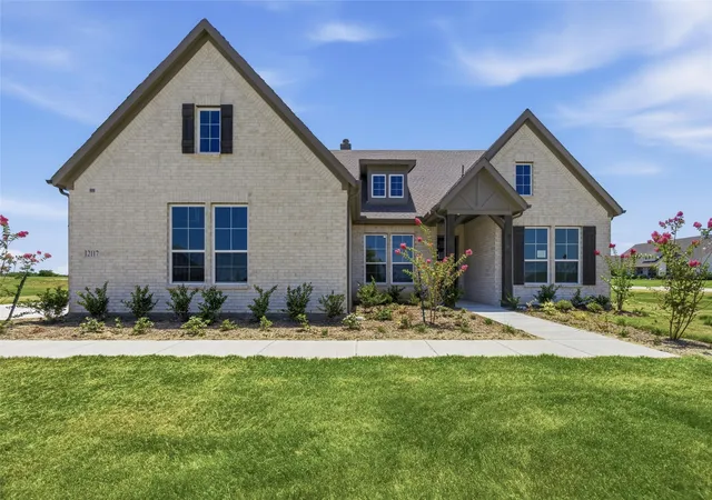 Photo 2 of Single family home for sale at 12117 Clastic Ct, Krum, TX 76249 | MLS# 21183672 | Listing updated on 2026-10-07