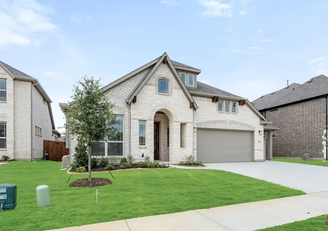 Photo 1 of Single family home for sale at 3305 Emerald Trace Dr, Argyle, TX 76226 | MLS# 21183743 | Listing updated on 2026-09-08