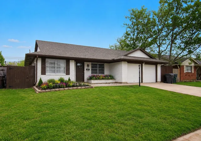 Photo 1 of Single family home for sale at 2404 17th St, Plano, TX 75074 | MLS# 21180888 | Listing updated on 2026-09-14