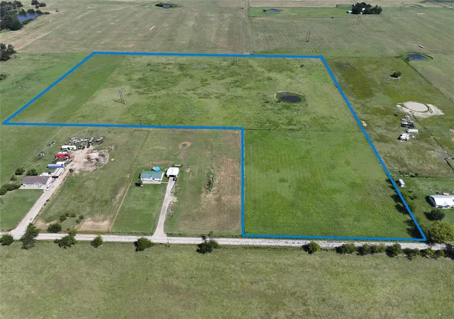Photo 1 of Land for sale at 000 Tarlton Rd, Mabank, TX 75147 | MLS# 21184876 | Listing updated on 2026-09-12