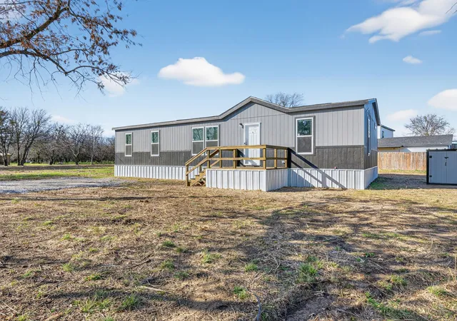 Photo 3 of Manufactured home for sale at 104 4th St, Graford, TX 76449 | MLS# 21185530 | Listing updated on 2026-09-27