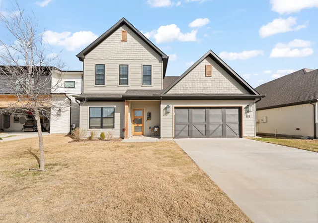 Photo 1 of Single family home for sale at 116 William Ln, Godley, TX 76044 | MLS# 21185865 | Listing updated on 2026-10-07