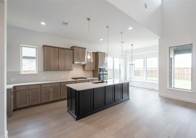Photo 3 of Single family home for sale at 2516 Broadstone Dr, Celina, TX 75009 | MLS# 21186018 | Listing updated on 2026-09-13