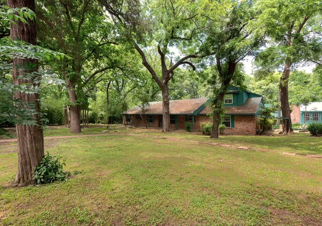 Photo 2 of Single family home for sale at 5731 Mona Ln, Dallas, TX 75236 | MLS# 21186908 | Listing updated on 2026-09-10