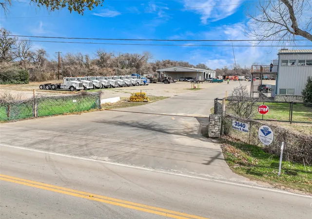 Photo 2 of Land for sale at 3550 S Main St, Fort Worth, TX 76040 | MLS# 21185443 | Listing updated on 2026-09-11