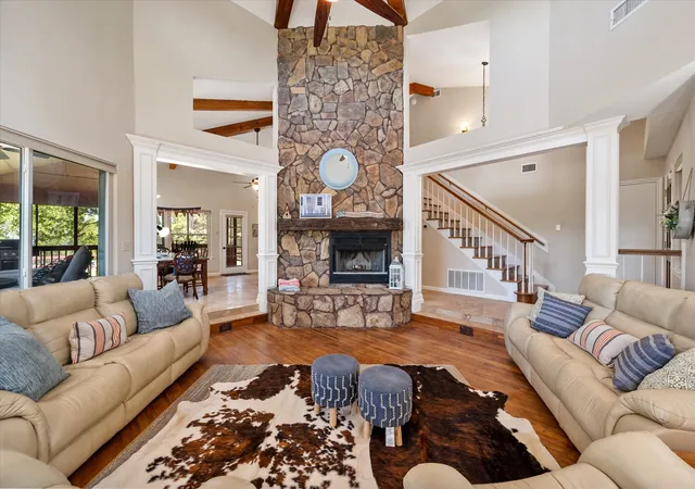 Photo 4 of Single family home for sale at 195 Highview, Streetman, TX 75859 | MLS# 21187627 | Listing updated on 2026-09-11