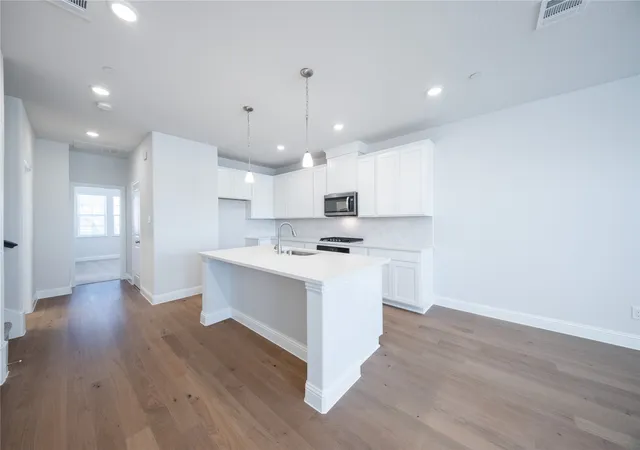 Photo 2 of Townhouse for sale at 2032 Naples Dr, Rowlett, TX 75088 | MLS# 21188824 | Listing updated on 2026-09-13