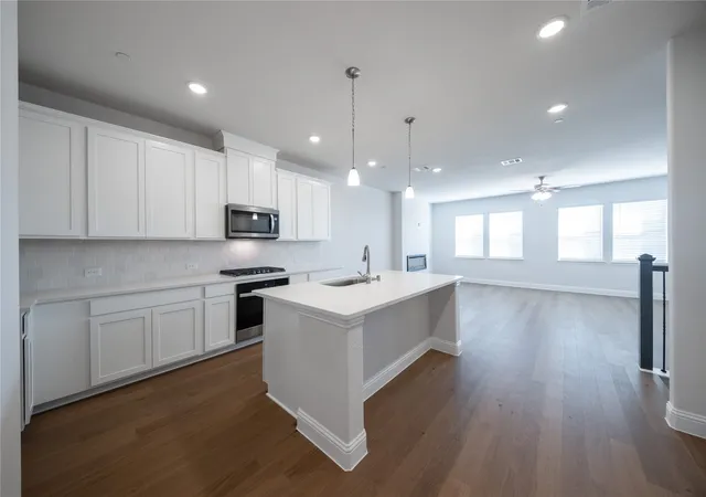 Photo 3 of Townhouse for sale at 2032 Naples Dr, Rowlett, TX 75088 | MLS# 21188824 | Listing updated on 2026-09-13