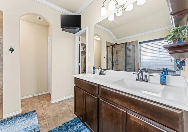 Photo 2 of Single family home for sale at 8400 Sioux Trl, Aubrey, TX 76227 | MLS# 21188844 | Listing updated on 2026-09-14