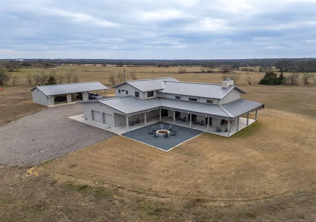 Photo 3 of Single family home for sale at 3025 Farm Road 900 N, Saltillo, TX 75478 | MLS# 21185155 | Listing updated on 2026-09-09