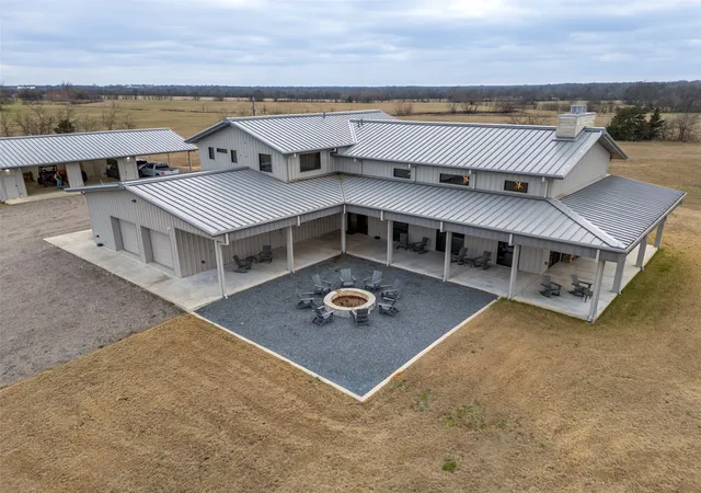 Photo 3 of Single family home for sale at 3025 Farm Road 900 N, Saltillo, TX 75478 | MLS# 21185155 | Listing updated on 2026-09-09