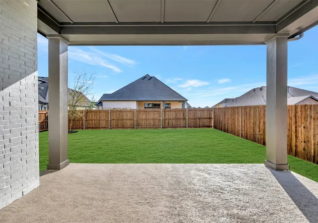 Photo 3 of Single family home for sale at 7852 Pondview Ln, Fort Worth, TX 76123 | MLS# 21190387 | Listing updated on 2026-10-06