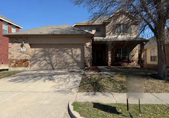 Photo 1 of Single family home for sale at 1627 Heron Dr, Aubrey, TX 76227 | MLS# 21190618 | Listing updated on 2026-08-02