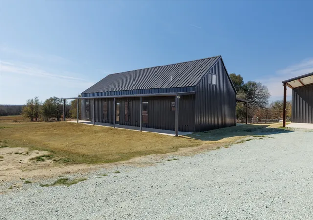 Photo 2 of Single family home for sale at 500 County Road 2745, Decatur, TX 76234 | MLS# 21189139 | Listing updated on 2026-09-08