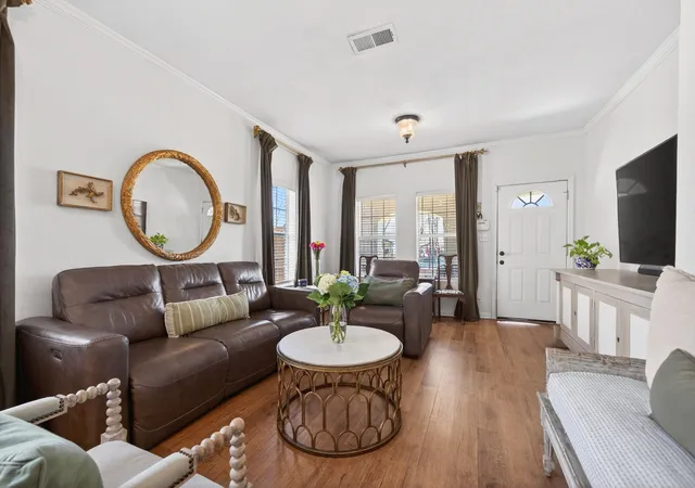 Photo 3 of Single family home for sale at 607 Bethpage Ave, Dallas, TX 75217 | MLS# 21190911 | Listing updated on 2026-09-23