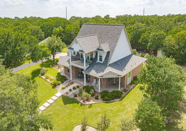 Photo 1 of Single family home for sale at 1218 Meander Rd, Granbury, TX 76049 | MLS# 21187734 | Listing updated on 2026-09-14