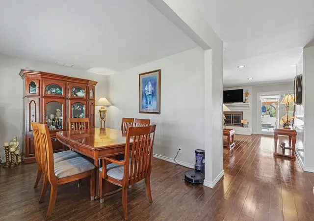 Photo 4 of Single family home for sale at 224 Windy Ln, Rockwall, TX 75087 | MLS# 21182267 | Listing updated on 2026-09-17