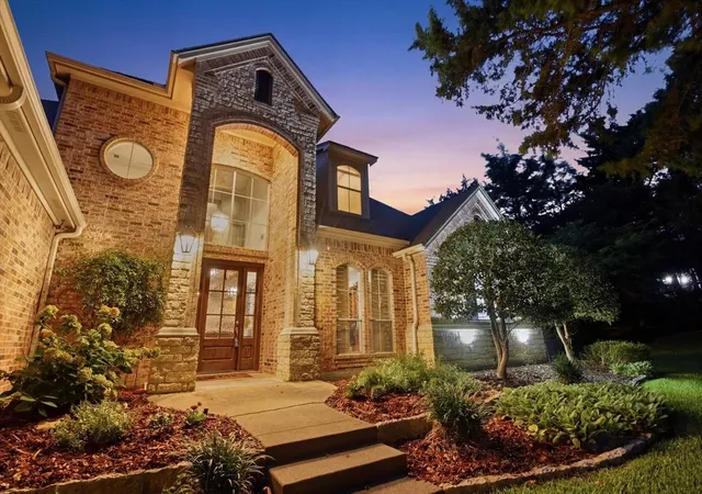 Photo 1 of Single family home for sale at 7831 Clark Ct, Ovilla, TX 75154 | MLS# 21194006 | Listing updated on 2026-10-06