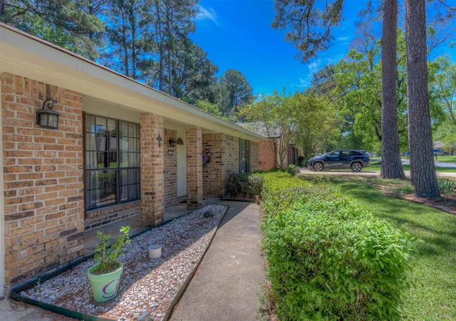Photo 3 of Single family home for sale at 276 Hanging Moss Trl, Shreveport, LA 71106 | MLS# 21188854 | Listing updated on 2026-08-02