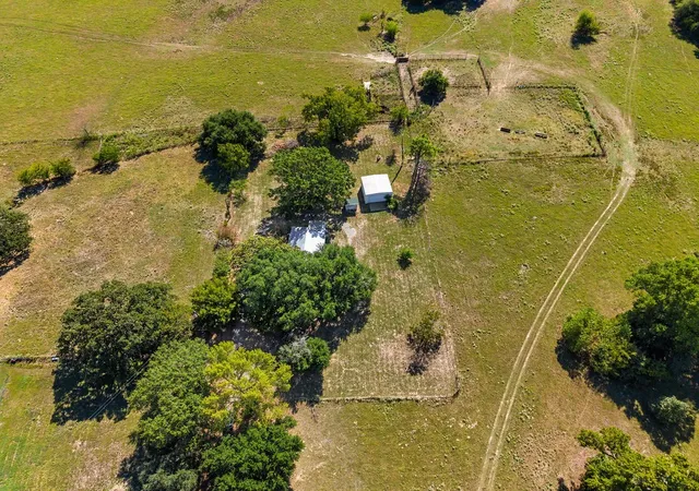 Photo 4 of House for sale at 741 County Road 1222, Grand Saline, TX 75140 | MLS# 21191571 | Listing updated on 2026-09-10