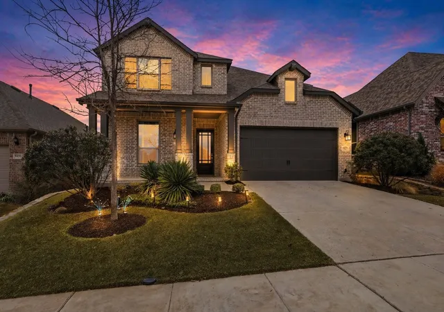 Photo 1 of Single family home for sale at 9416 Trailway Dr, Little Elm, TX 75068 | MLS# 21172945 | Listing updated on 2026-09-23