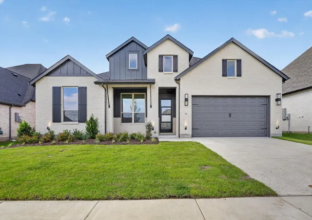 Photo 1 of Single family home for sale at 3591 Redbud Flower Trl, Midlothian, TX 76084 | MLS# 21195219 | Listing updated on 2026-09-08