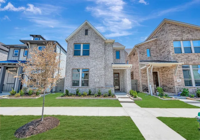Photo 1 of Sale Pending at 1506 Roundup Wy, Argyle, TX 76226 | MLS# 21196349 | Listing updated on 2026-10-04