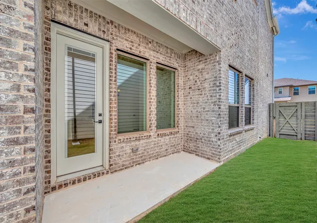 Photo 2 of Sale Pending at 1506 Roundup Wy, Argyle, TX 76226 | MLS# 21196349 | Listing updated on 2026-10-04